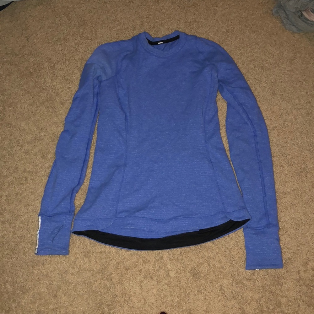 Long sleeve Lululemon shirt